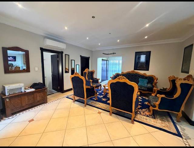 4 BEDROOM TOWNHOUSE FOR SALE IN ERASMIA